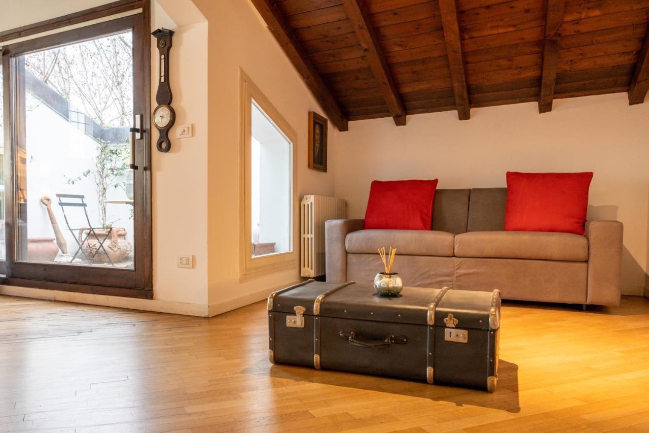 Al Platano Orientale Apartment Bologna Exterior photo